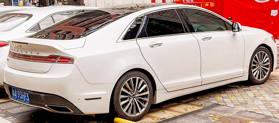 Lincoln MKZ