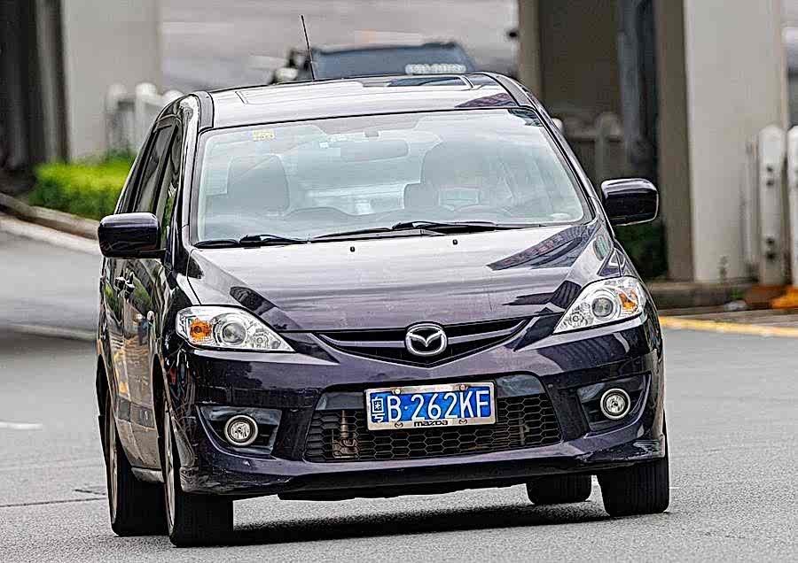 Mazda Mazda5
