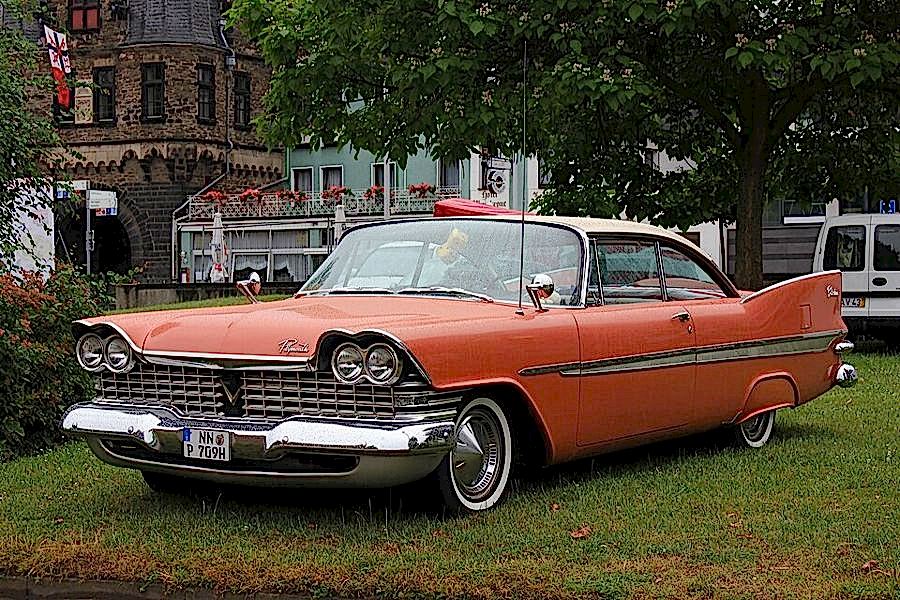Plymouth Belvedere